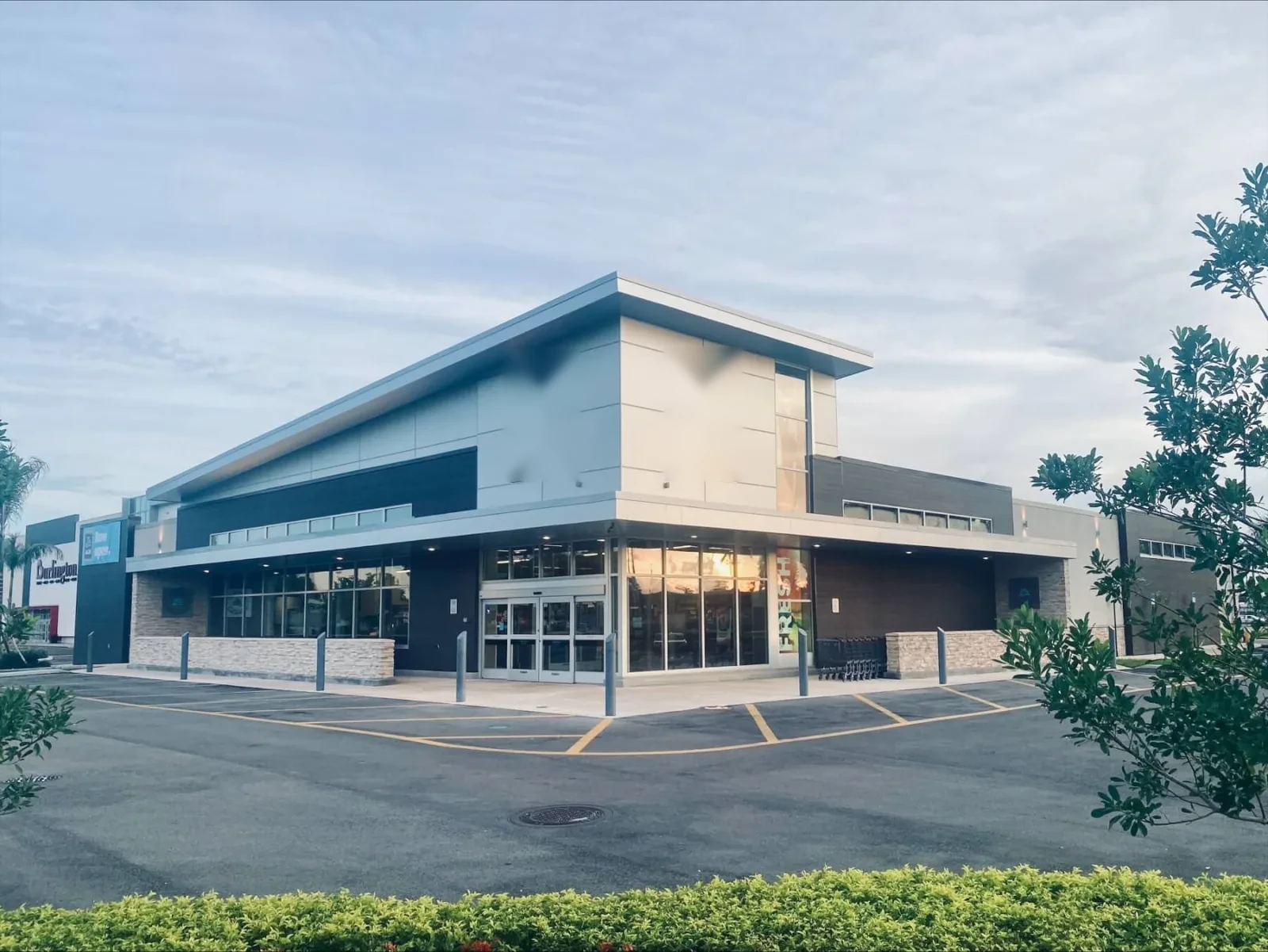 Grocery Store Roofing in Merced, CA