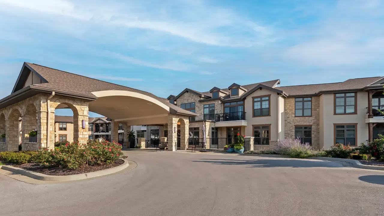 Senior Living Roofing in Merced, CA